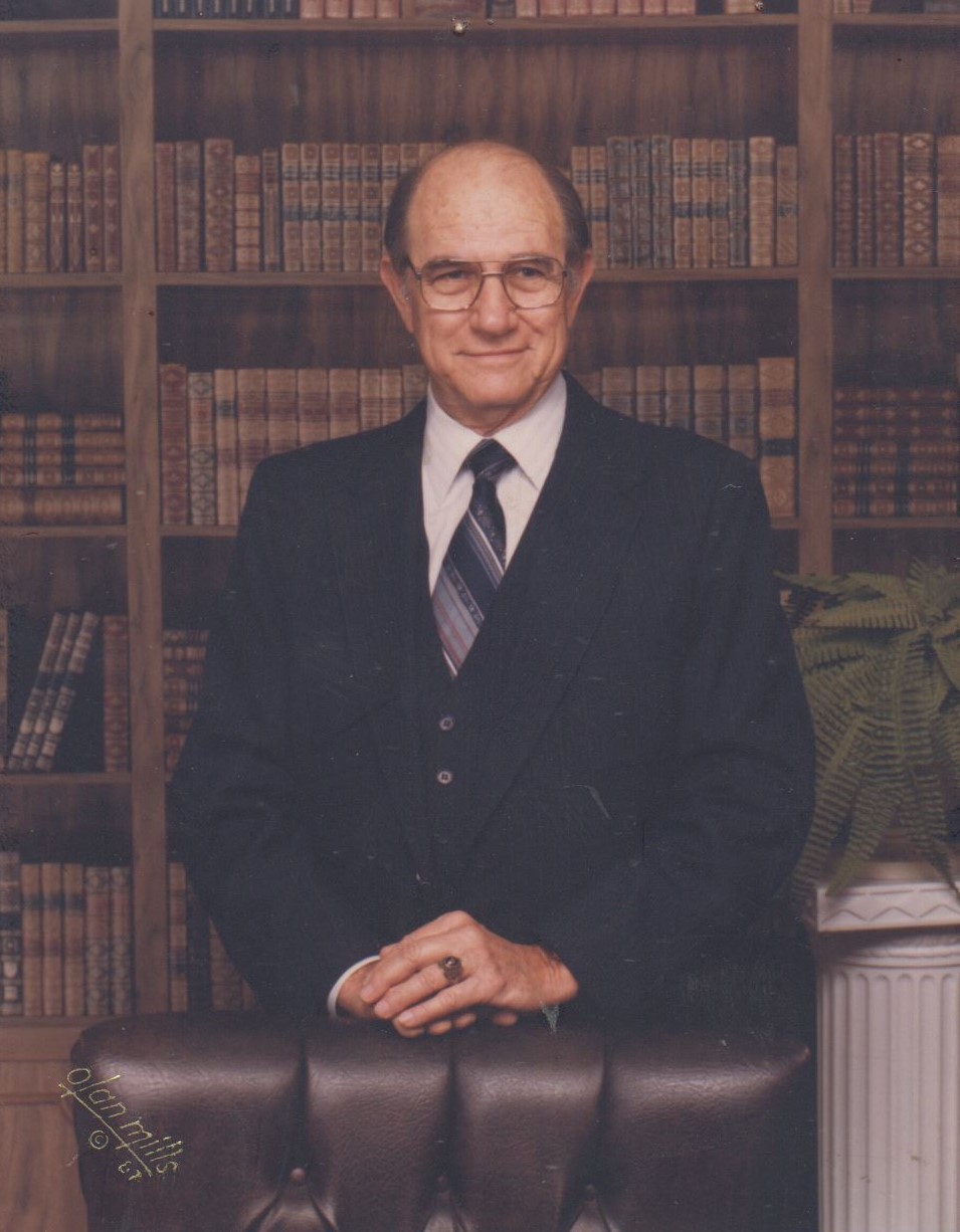 Leslie Kessler formal portrait
